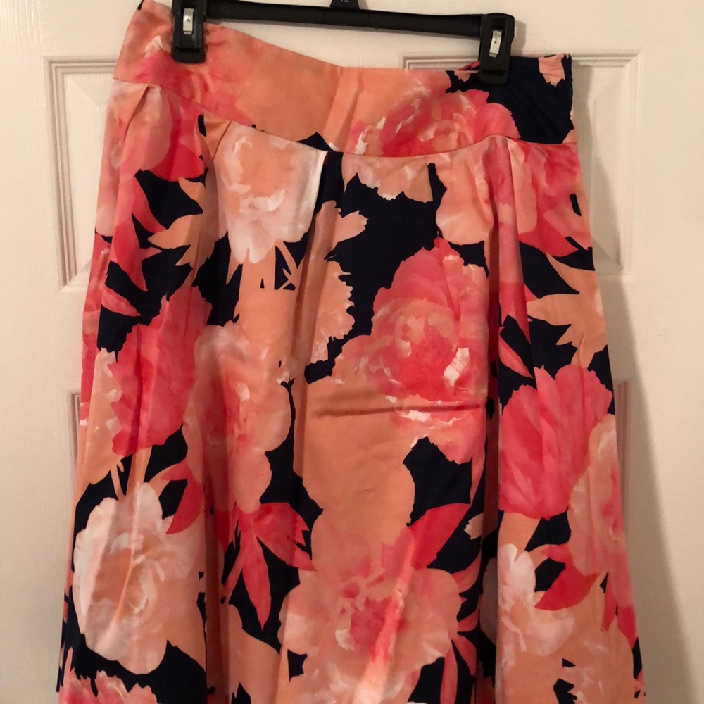 Inc skirt excellent condition